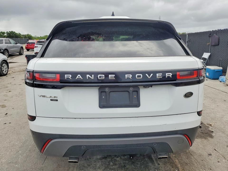 2019 Landau boat co Rangerover VIN SALYA2EX9KA200057 COPART salvage auction — MINOR DENT/SCRATCHES, Fl - Certificate Of Title (P), sold $9,300 on 2026-07-27 (photo 6)