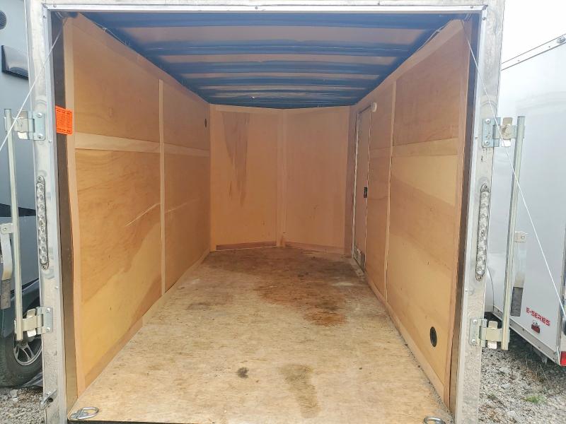 2022 Foresriver Duracraft VIN 5NHUDC212NW087947 COPART salvage auction — HAIL, IL - SALVAGE CERTIFICATE, sold $900 on 2026-07-09 (photo 6)
