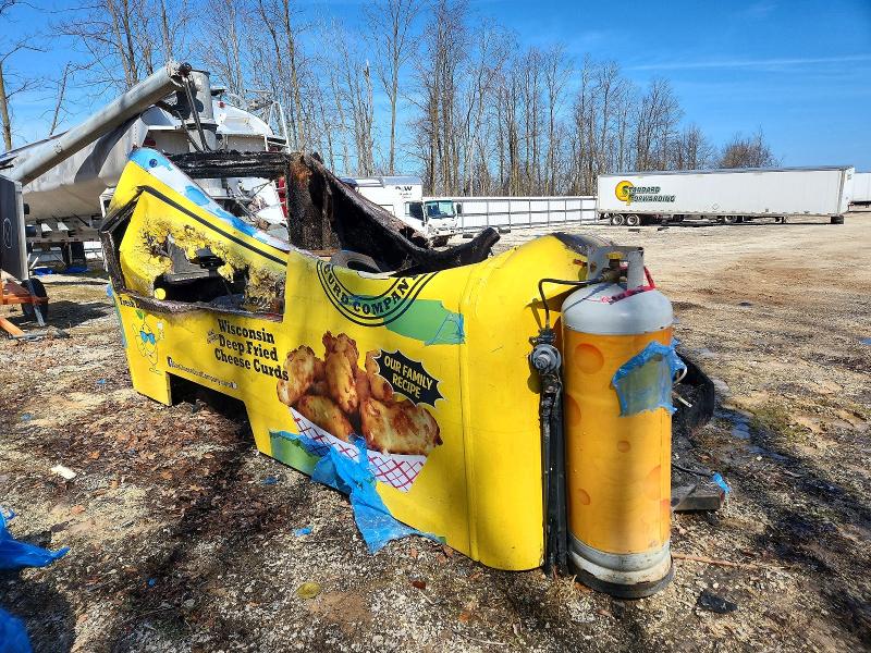 2001 Others Trailer VIN 1G9PT14251A125889 COPART salvage auction — MINOR DENT/SCRATCHES, WI - JUNKED VEHICLE BILL OF SALE, sold $70 on 2026-07-29 (photo 1)