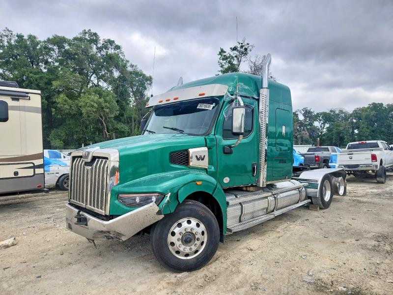 2022 Western star/auto car All other VIN 5KJJBWD16NLNT4052 COPART salvage auction — SIDE, MI - SCRAP CERTIFICATE OF TITLE, sold $4,100 on 2026-07-21 (photo 2)