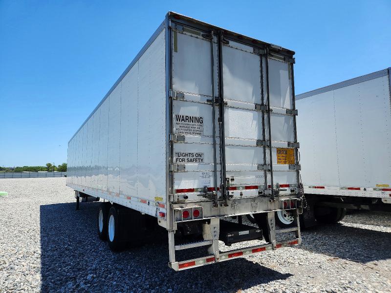 2016 Utility trailer Trailer VIN 1UYVS2530GM544503 COPART salvage auction — MINOR DENT/SCRATCHES, IL - CERTIFICATE OF TITLE, sold $14,500 on 2026-08-03 (photo 3)