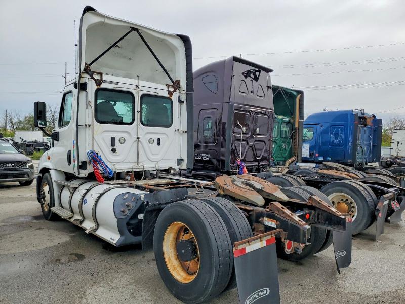2018 Freigliner All other VIN 1FUBGAD95JLJS1005 COPART salvage auction — SIDE, AL - CERTIFICATE OF TITLE, sold $7,000 on 2026-07-28 (photo 3)