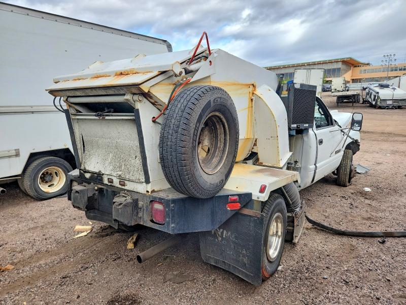2000 Dodg Ram 3500 VIN 3B6MC3663YM201717 COPART salvage auction — FRONT END, CO - SALVAGE TITLE, sold $400 on 2026-07-29 (photo 4)