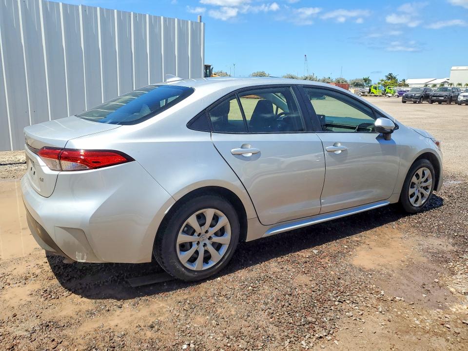 2026 Toyota Corolla VIN JTDB4MEE2T3035408 COPART salvage auction — WATER/FLOOD, SC, sold $4,400 on 2026-07-20 (photo 3)