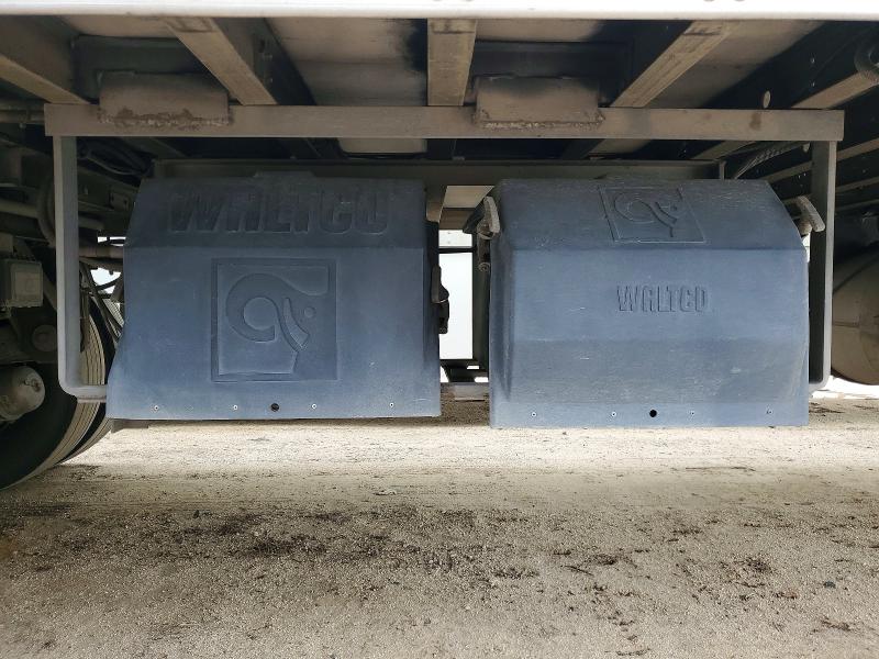 2021 Utility All models VIN 1UYVS2369M2200902 COPART salvage auction — MINOR DENT/SCRATCHES, CA - DIS/DLR/EXP ONLY CLEAN TITLE, sold $5,900 on 2026-07-07 (photo 6)