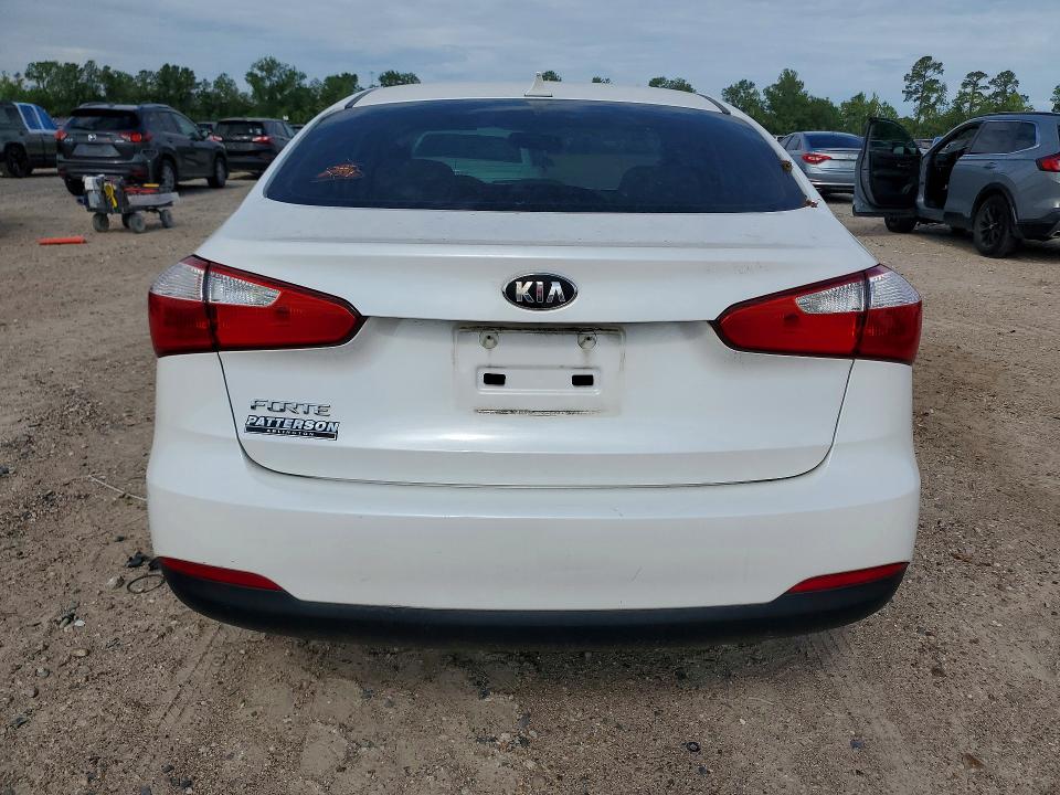 2014 Kia Forte VIN KNAFX4A65E5059861 COPART salvage auction — FRONT END, Tx - Salvage Vehicle Title (P), sold $1,500 on 2026-07-28 (photo 6)