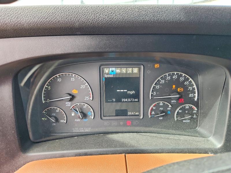 2025 Freightliner Cascadia 126 VIN 3AKJHHDV1SSVY2593 COPART salvage auction — ROLLOVER, CA - SALVAGE CERTIFICATE, sold $8,900 on 2026-07-23 (photo 8)
