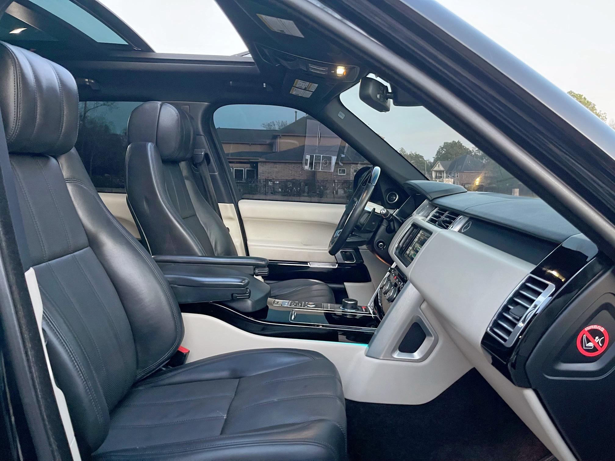 2014 Land rover RANGE ROVER VIN SALGS2TF6EA155229 COPART salvage auction — Water/Flood, Other, sold $21,500 on 2025-06-19 (photo 5)