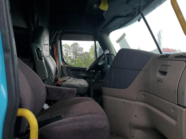 2015 Freightliner All other VIN 1FUJGLD53FLGL7006 COPART salvage auction — ALL OVER, GA - CERT OF TITLE-SALVAGE, sold $1,050 on 2026-07-09 (photo 5)