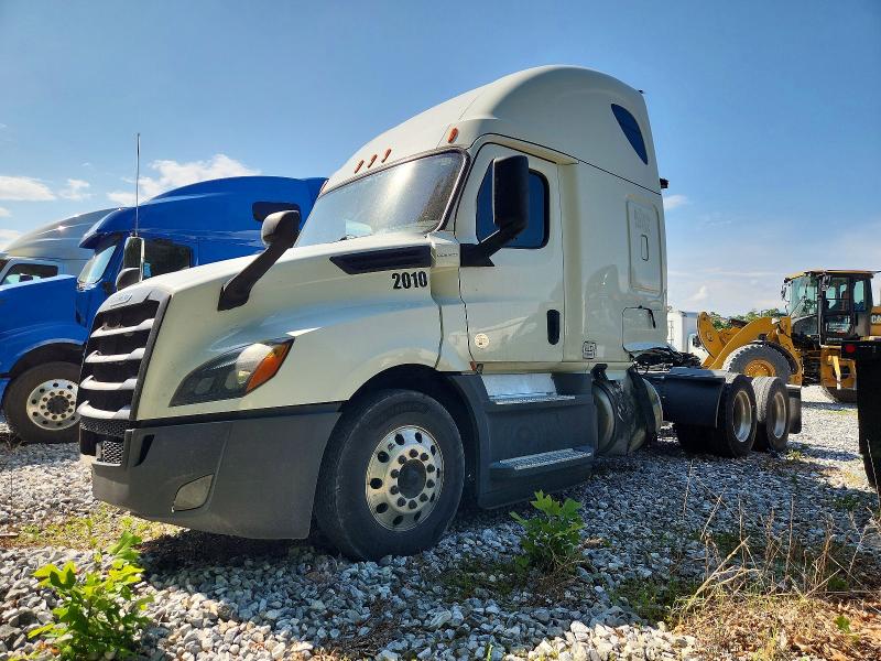 2020 Freightliner All other VIN 3AKJHHDR4LSLH1937 COPART salvage auction — SIDE, PA - CERTIFICATE OF SALVAGE, sold $8,600 on 2026-07-09 (photo 2)