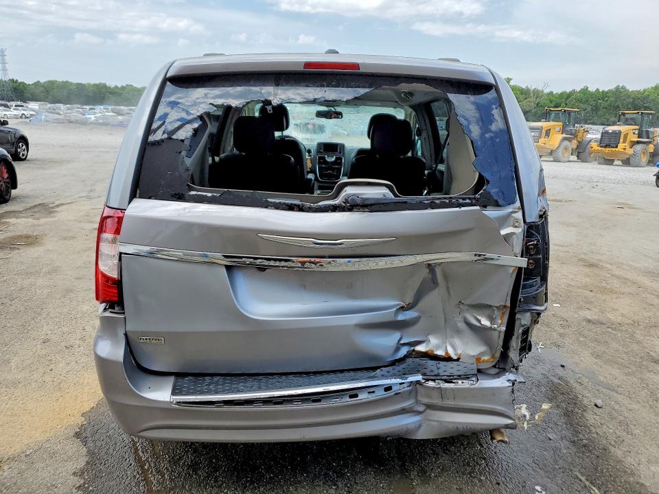 2013 Chrysler Minivan VIN 2C4RC1BG5DR689964 COPART salvage auction — FRONT END, Tn - Salvage Certificate, sold $350 on 2026-07-02 (photo 6)