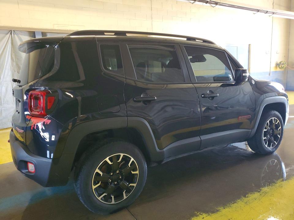 2023 Jeep Renegade VIN ZACNJDC16PPP30138 COPART salvage auction — FRONT END, In - Certificate Of Title, sold $8,400 on 2026-07-02 (photo 3)