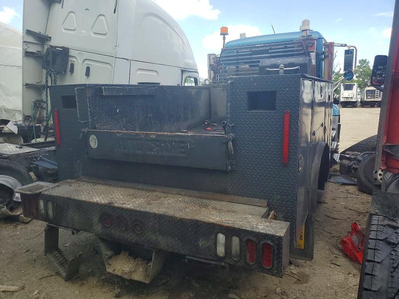 2013 Mack All other VIN 1M1AW01X8DM004925 COPART salvage auction — MINOR DENT/SCRATCHES, CT, sold $900 on 2026-07-07 (photo 4)