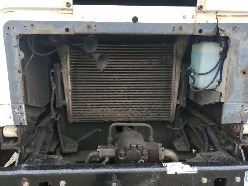 2011 Autocar llc All other VIN 5VCACLLE3BH212855 COPART salvage auction — MECHANICAL, CD, sold $925 on 2026-07-14 (photo 7)