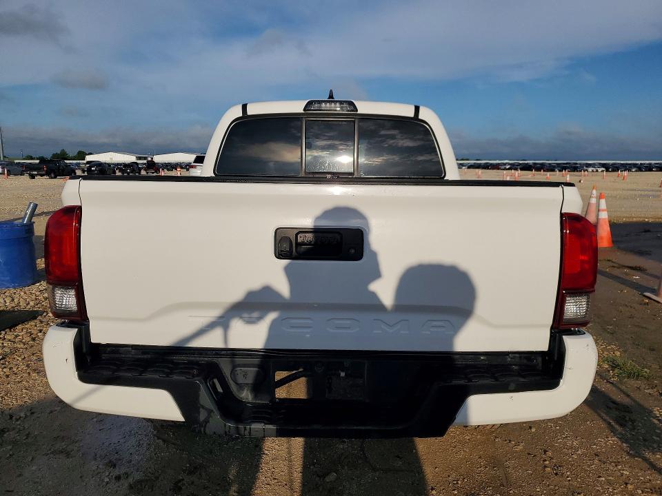 2019 Toyota Tacoma VIN 5TFAX5GN6KX164250 COPART salvage auction — NORMAL WEAR, CT, sold $8,700 on 2026-07-21 (photo 6)