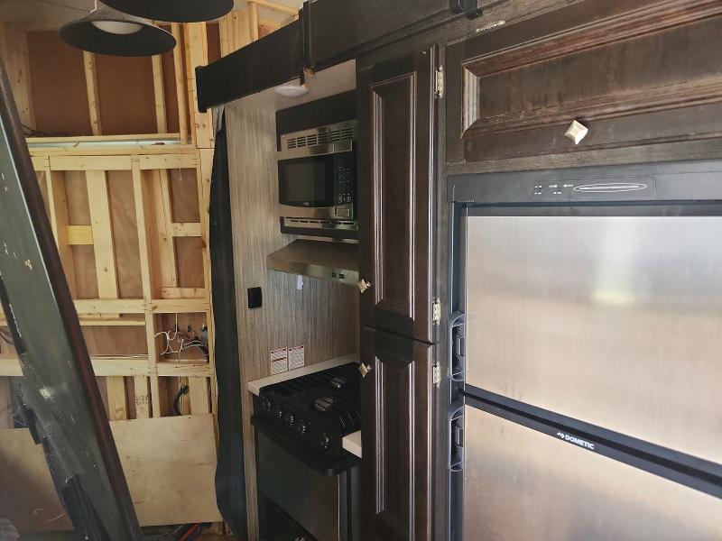 2018 Heartland Unknown VIN 5RXGG3928J2378912 COPART salvage auction — ALL OVER, SV, sold $100 on 2026-07-30 (photo 6)