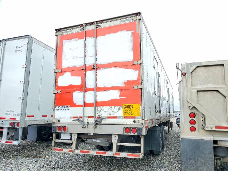 2015 Utility All models VIN 1UYVS2489FU329701 COPART salvage auction — MINOR DENT/SCRATCHES, IL - CERTIFICATE OF TITLE (P), sold $3,600 on 2026-07-07 (photo 4)