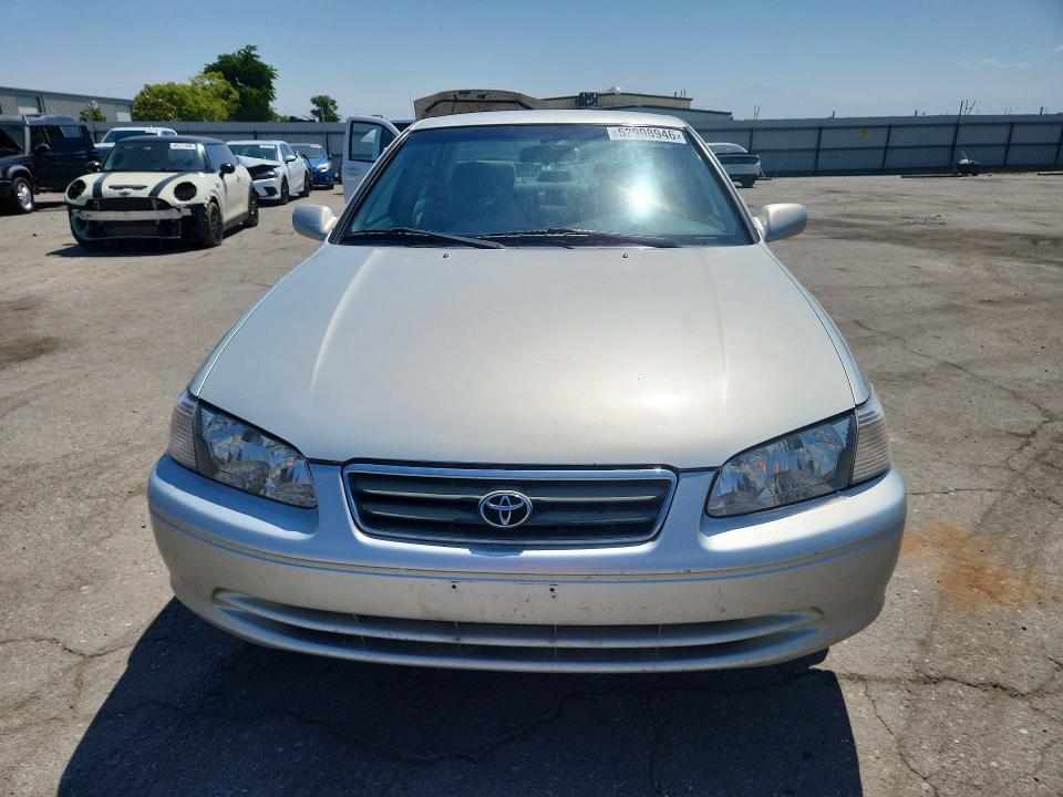 2001 Toyota Camry VIN 4T1BF22K61U968238 COPART salvage auction — MINOR DENT/SCRATCHES, Ca - Salvage Certificate (P), sold $775 on 2026-07-10 (photo 5)