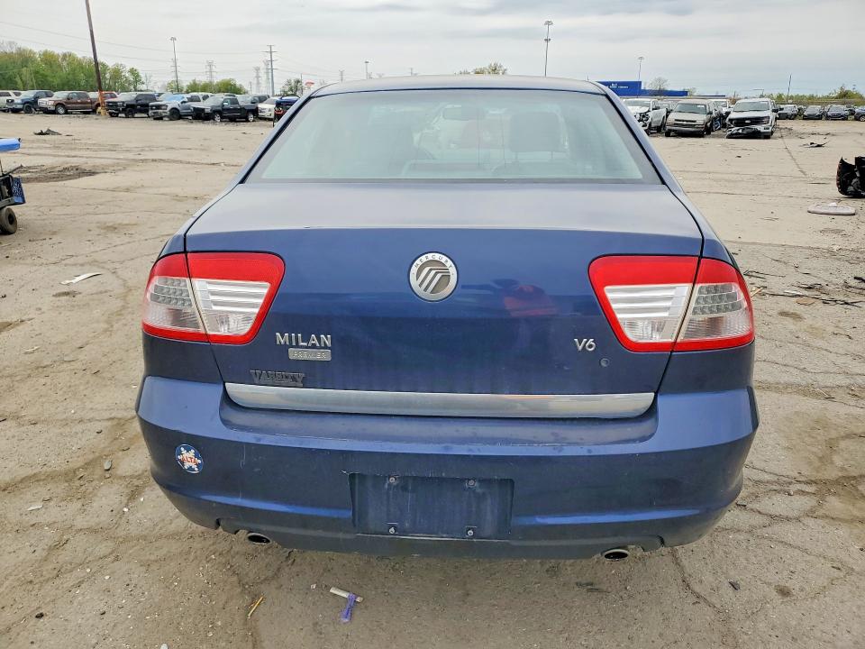 2006 Mercury Milan VIN 3MEFM08106R661188 COPART salvage auction — MINOR DENT/SCRATCHES, Fl - Certificate Of Title, sold $425 on 2026-07-31 (photo 6)