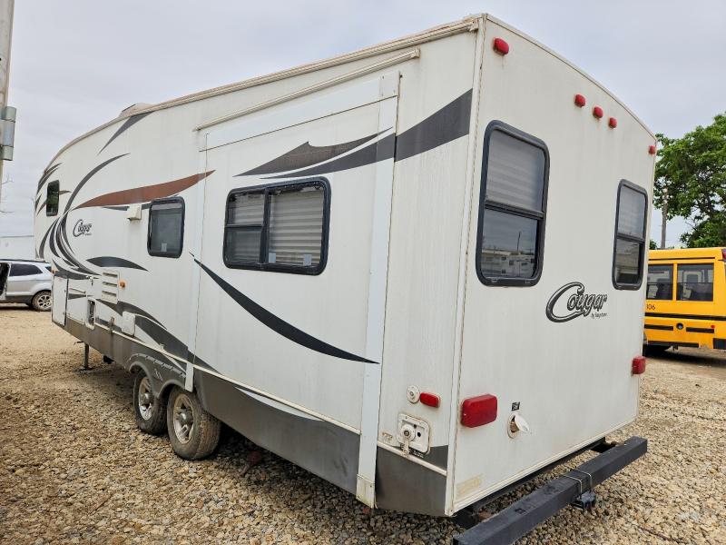 2011 Cougar 5th wheel VIN 4YDF29R25B2506652 COPART salvage auction — SIDE, KS - CERT OF TITLE-SALVAGE, sold $700 on 2026-07-30 (photo 3)