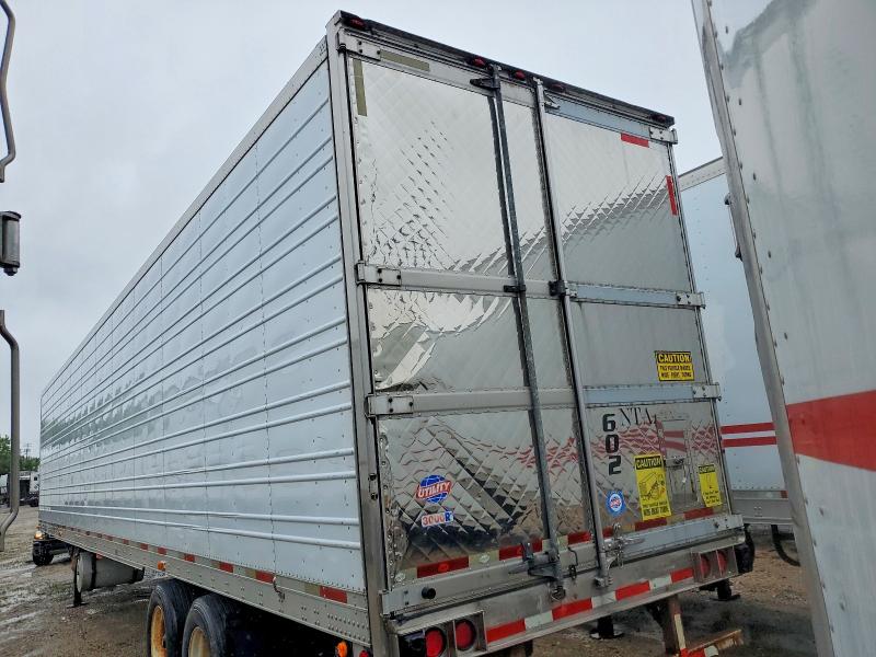 2006 Utility trailer Trailer VIN 1UYVS24886M718703 COPART salvage auction — MINOR DENT/SCRATCHES, ST, sold $1,000 on 2026-07-09 (photo 3)