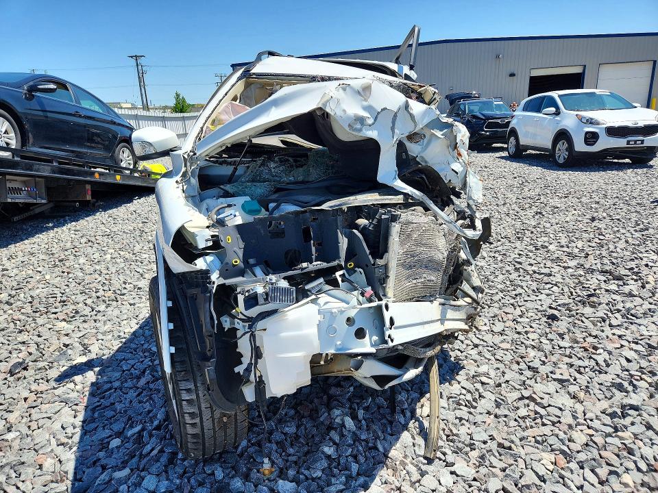 2010 Volvo Xc90 VIN YV4982CZXA1549851 COPART salvage auction — ALL OVER, Wi - Junked Vehicle Bill Of Sale, sold $150 on 2026-08-03 (photo 5)