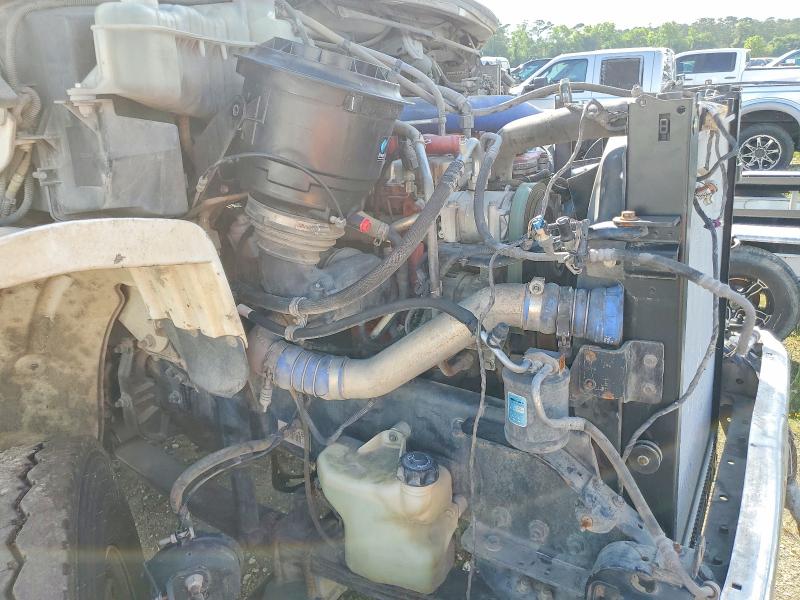 2017 Freightliner All other VIN 1FVHCYCY4HHJF4640 COPART salvage auction — MECHANICAL, CY, sold $5,000 on 2026-07-10 (photo 7)