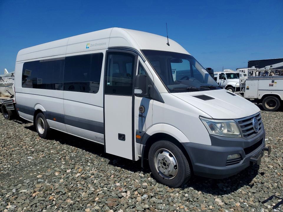 2018 Greenpower motors All other VIN 1G9CG2CD2JD492002 COPART salvage auction — MINOR DENT/SCRATCHES, CA - DIS/DLR/EXP ONLY CLEAN TITLE, sold $24,800 on 2026-07-20 (photo 4)