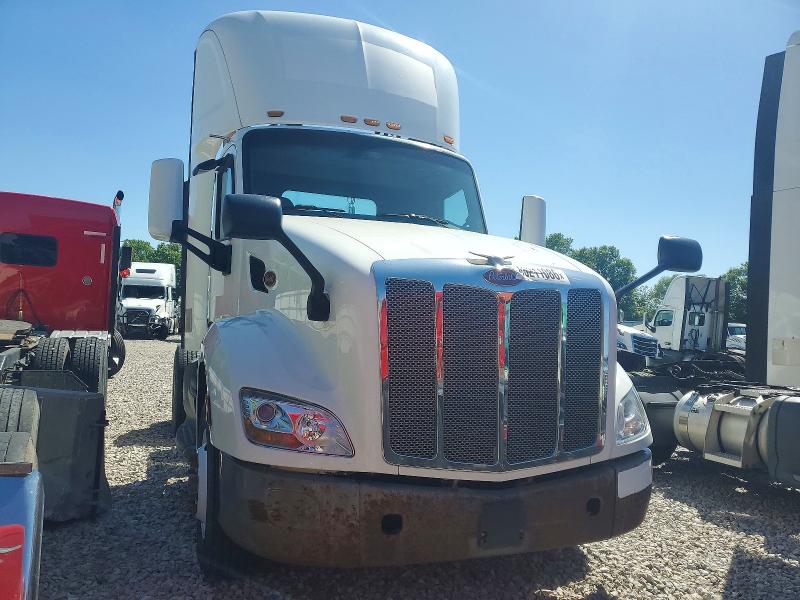 2016 Peterbilt All other VIN 1XPBA48X5GD354421 COPART salvage auction — NORMAL WEAR, IN - CERTIFICATE OF TITLE, sold $5,700 on 2026-07-10 (photo 1)