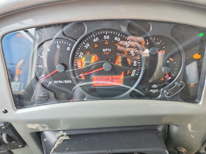 2006 Fleetwood All models VIN 5B4MP67G353410290 COPART salvage auction — MINOR DENT/SCRATCHES, OR - CERTIFICATE OF TITLE, sold $8,900 on 2026-07-21 (photo 8)