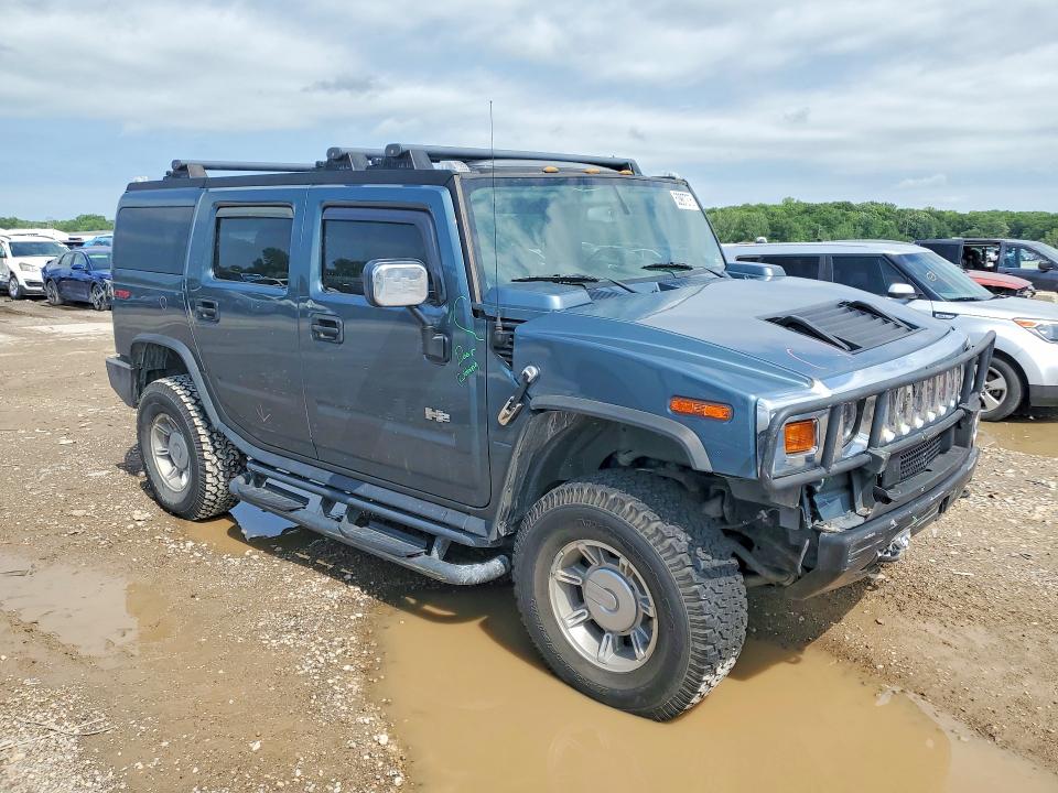 2005 American general H2 VIN 5GRGN23U15H123162 COPART salvage auction — MINOR DENT/SCRATCHES, CT, sold $10,000 on 2026-07-14 (photo 4)