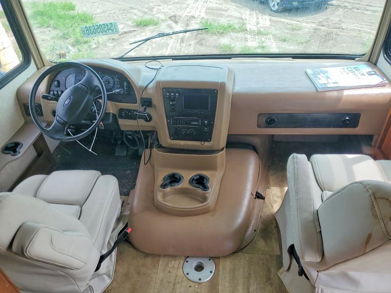2015 Foresriver F-ser othr VIN 1F66F5DY6F0A03874 COPART salvage auction — WATER/FLOOD, PA - CERT OF TTL-W=FLOOD&SLVG HISTO, sold $25 on 2026-07-28 (photo 5)