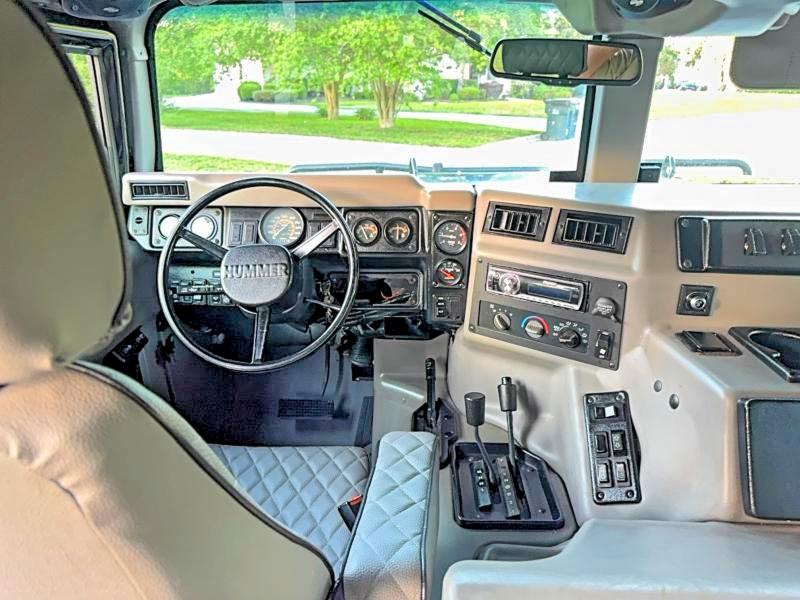 1997 American general H1 VIN 137ZA8430VE178530 COPART salvage auction — NORMAL WEAR, LA - CERT OF TITLE-SALVAGE (P), sold $55,000 on 2026-07-18 (photo 9)