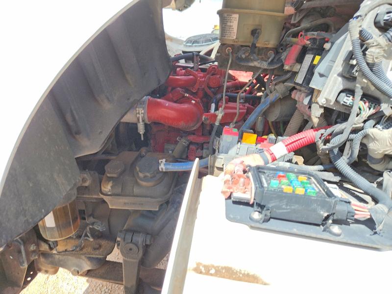 2020 Freightliner All models VIN 1FVACWFD2LHKW5893 COPART salvage auction — ALL OVER, TX - SALVAGE VEHICLE TITLE, sold $3,650 on 2026-07-07 (photo 7)