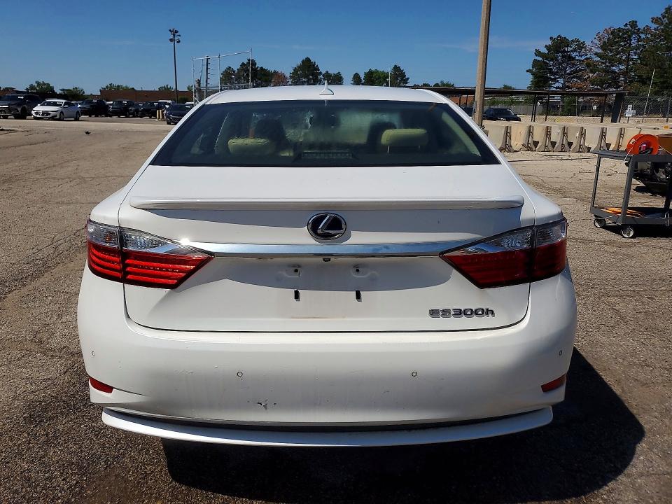 2014 Lexus Es300 VIN JTHBW1GG1E2058886 COPART salvage auction — FRONT END, In - Certificate Of Title, sold $5,100 on 2026-07-14 (photo 6)