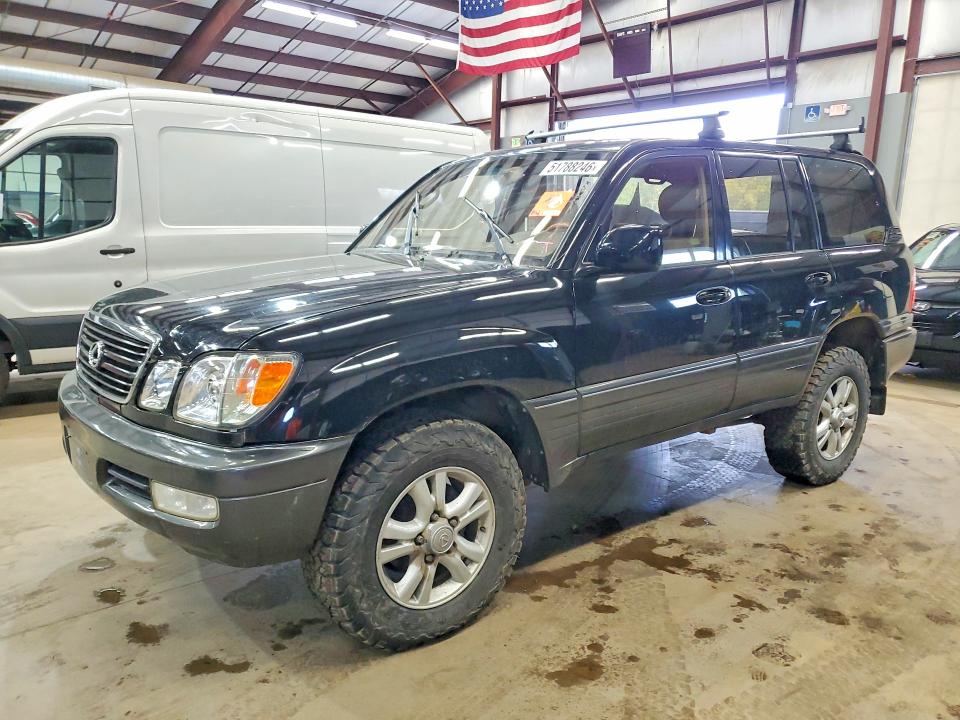 2002 Lexus Lx470 VIN JTJHT00W723516093 COPART salvage auction — MINOR DENT/SCRATCHES, NH - CERTIFICATE OF TITLE, sold $5,400 on 2026-07-31 (photo 1)