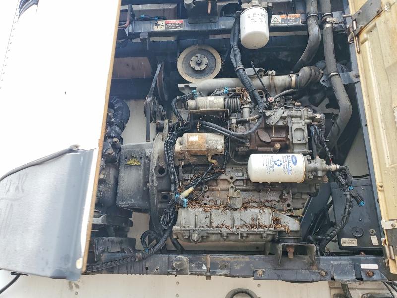 2006 Utility trailer Trailer VIN 1UYVS24886M718703 COPART salvage auction — MINOR DENT/SCRATCHES, ST, sold $1,000 on 2026-07-09 (photo 7)