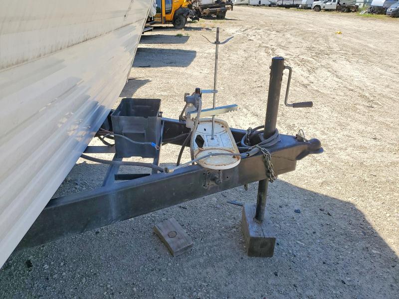 2004 Dutchmen Sport VIN 47CTD0P214G512645 COPART salvage auction — HAIL, ST, sold $150 on 2026-07-09 (photo 8)
