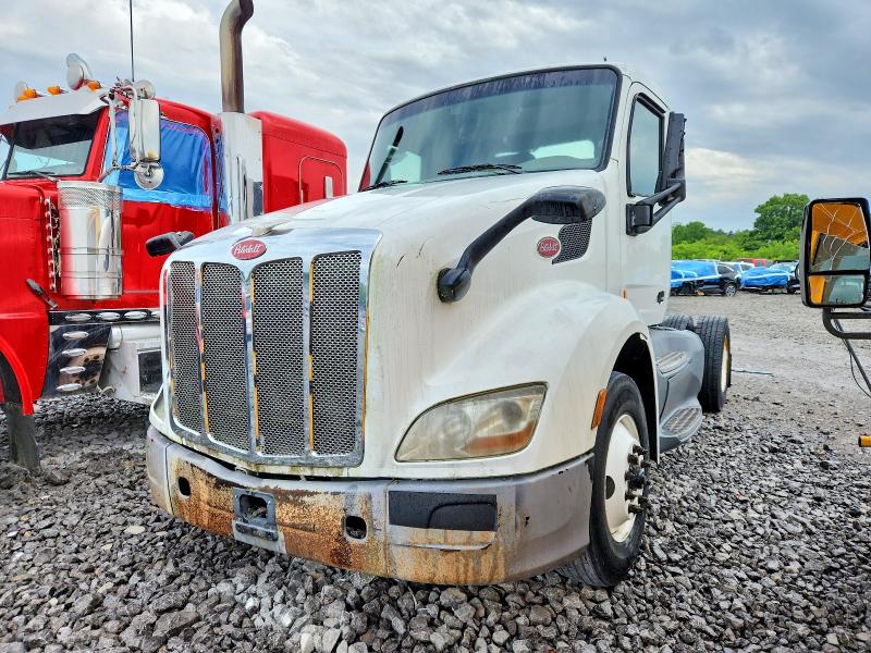 2015 Peterbilt All models VIN 1XPBA48X8FD299395 COPART salvage auction — STRIPPED, IN - CERTIFICATE OF TITLE, sold $5,000 on 2026-07-09 (photo 2)