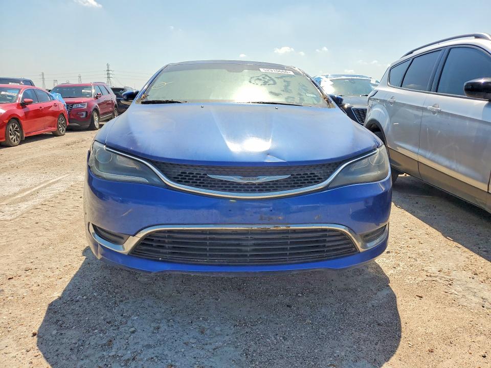 2016 Chrysler 200 VIN 1C3CCCAB5GN107598 COPART salvage auction — MINOR DENT/SCRATCHES, Tx - Certificate Of Title, sold $850 on 2026-07-10 (photo 5)