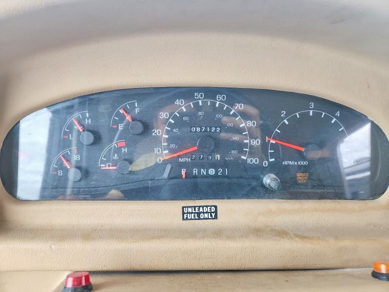 2004 Winn F550 VIN 1FCNF53S930A05961 COPART salvage auction — SIDE, KS - CERT OF TITLE-SALVAGE, sold $1,550 on 2026-07-16 (photo 8)