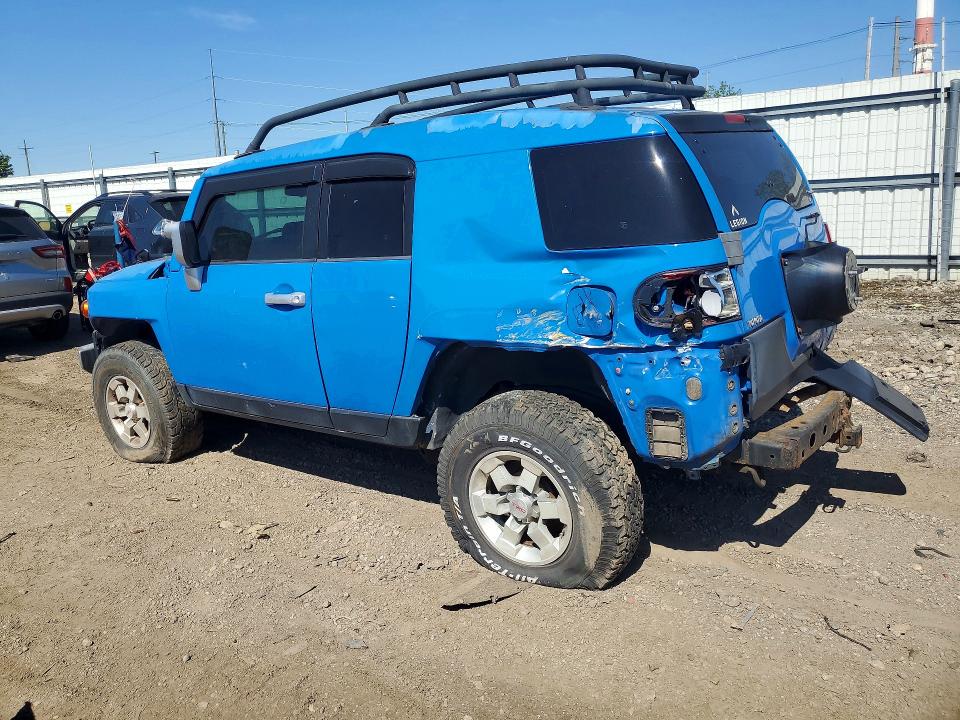 2007 Toyota Fj cruiser VIN JTEBU11F170043645 COPART salvage auction — REAR END, FL - CERTIFICATE OF TITLE, sold $2,350 on 2026-07-31 (photo 2)