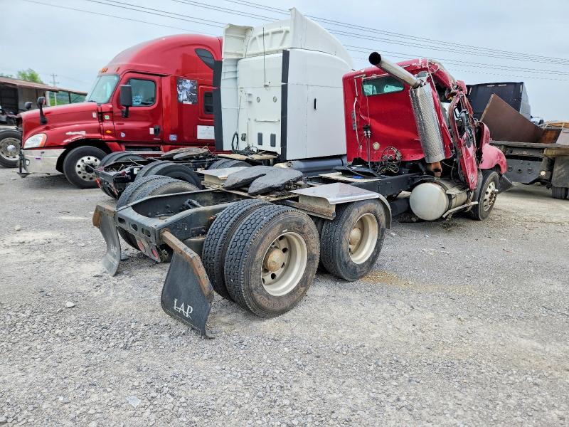 2006 Freightliner All other VIN 1FUJA6CK66LW04024 COPART salvage auction — ROLLOVER, TN - SALVAGE CERTIFICATE, sold $3,800 on 2026-07-09 (photo 4)