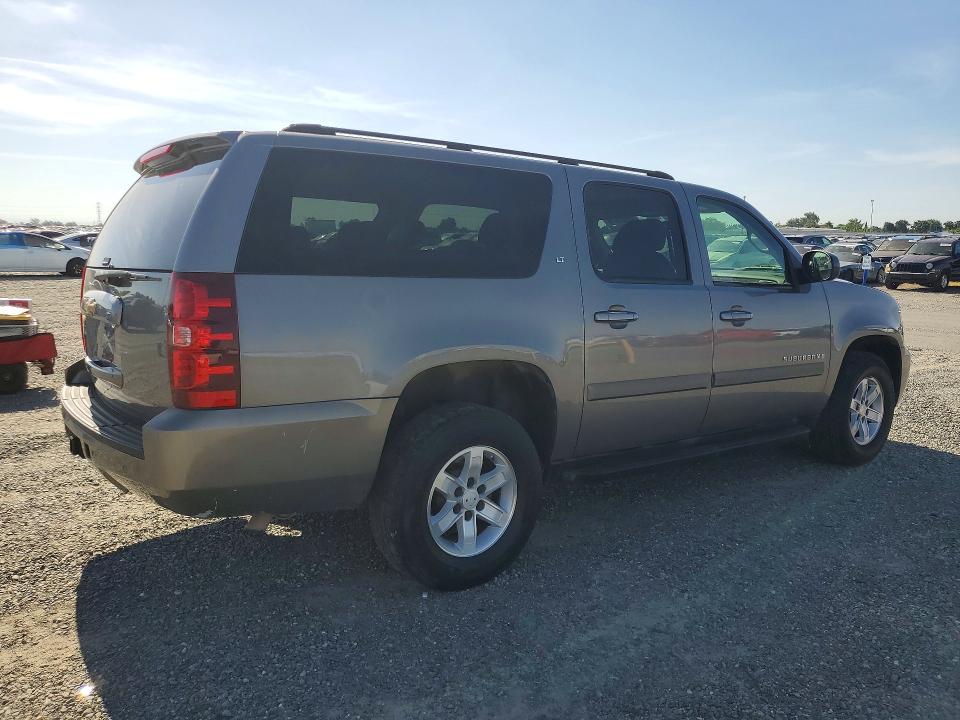 2007 Chevrolet Suburban VIN 1GNFK16387J166953 COPART salvage auction — FRONT END, Ca - Dis/Dlr/Exp Only Clean Title, sold $2,200 on 2026-07-09 (photo 3)