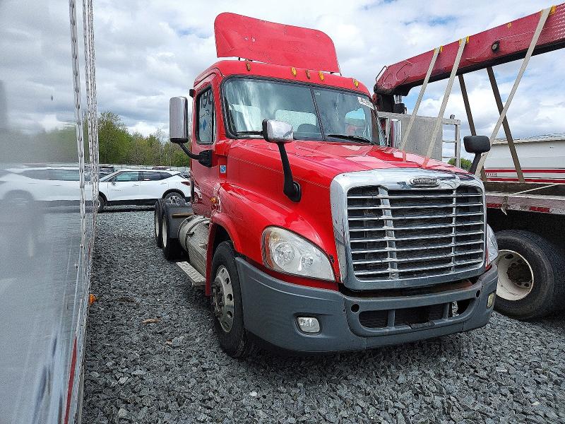 2011 Freigliner All other VIN 1FUJGEDV7BSBB1520 COPART salvage auction — SIDE, MI - DEALER ONLY CLEAN TITLE (P), sold $2,000 on 2026-07-31 (photo 1)
