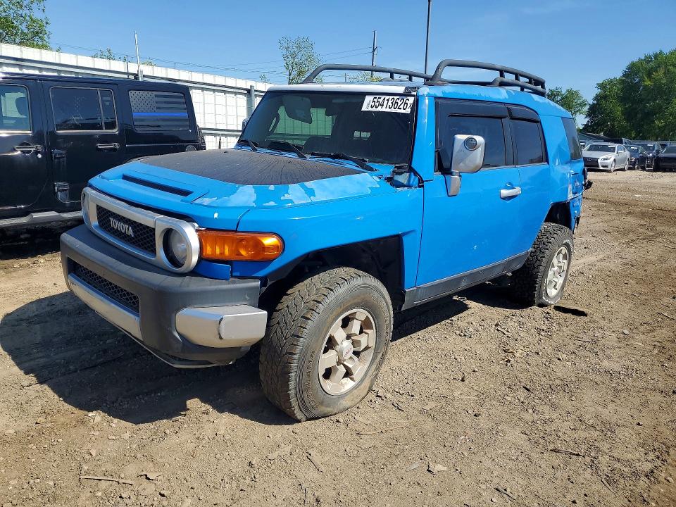 2007 Toyota Fj cruiser VIN JTEBU11F170043645 COPART salvage auction — REAR END, FL - CERTIFICATE OF TITLE, sold $2,350 on 2026-07-31 (photo 1)