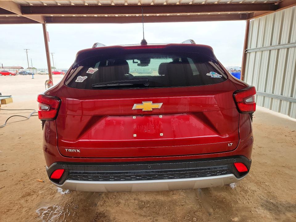 2025 Chevrolet Trax VIN KL77LHEPXSC211389 COPART salvage auction — FRONT END, Tx - Certificate Of Title, sold $10,600 on 2026-07-07 (photo 6)