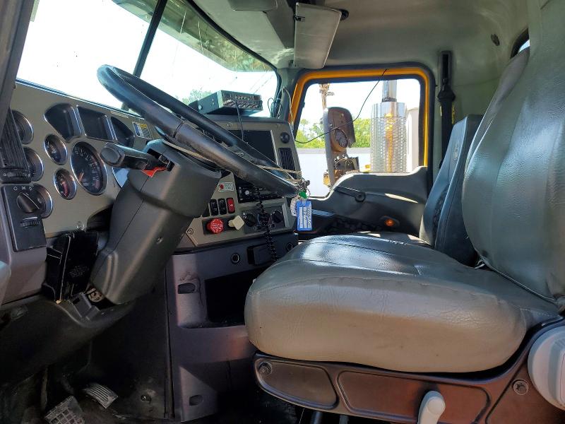 2011 Mack All other VIN 1M2AX04C6BM009409 COPART salvage auction — ROLLOVER, ST, sold $14,900 on 2026-08-06 (photo 5)