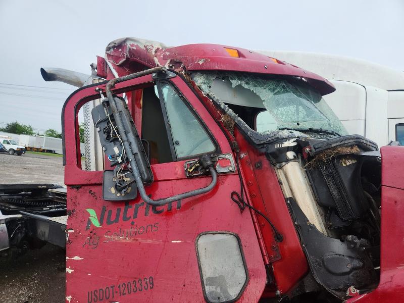 2006 Freightliner All other VIN 1FUJA6CK66LW04024 COPART salvage auction — ROLLOVER, TN - SALVAGE CERTIFICATE, sold $3,800 on 2026-07-09 (photo 9)