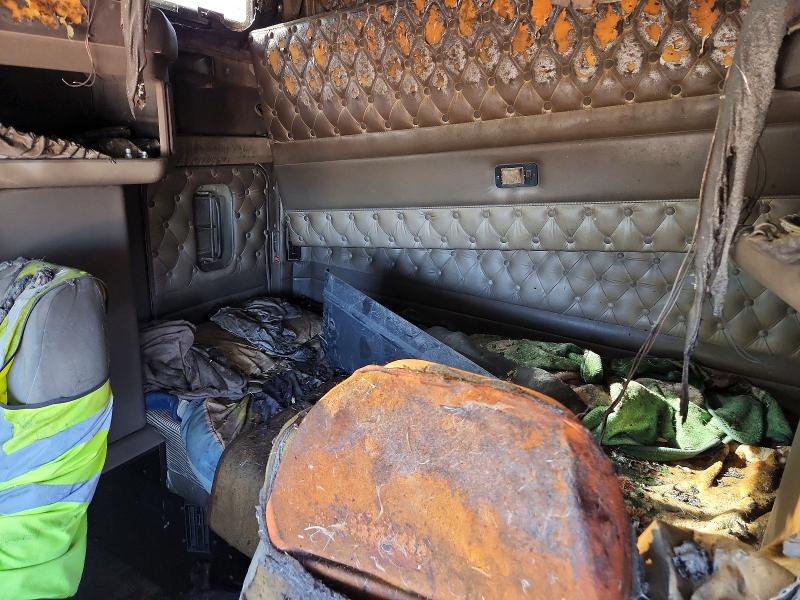 2007 Kenworth All other VIN 1XKAD49X27R154199 COPART salvage auction — Burn Engine, NX, sold $275 on 2026-07-09 (photo 6)